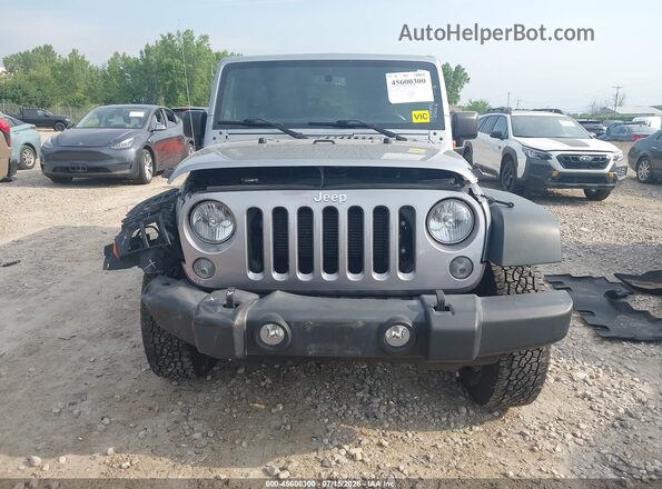 1C4BJWFG9JL901333 2018 JEEP WRANGLER Серый Вид щитка приборов
