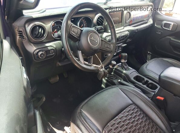 1C4GJXAN0PW571963 2023 JEEP WRANGLER Фиолетовый Вид панели приборов