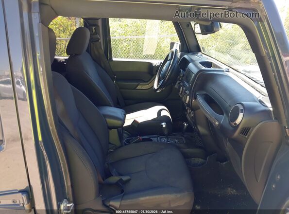 1C4HJWDG0GL284636 2016 JEEP WRANGLER UNLIMITED Gray Սալոնի դիմացի տեսք