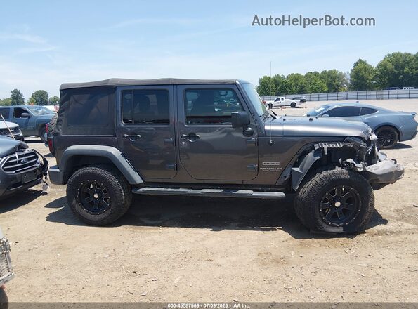 1C4HJWDG2HL621440 2017 JEEP WRANGLER UNLIMITED Gray Սալոնի հետևի տեսք