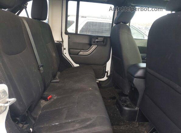 1C4HJWDG6JL930818 2018 JEEP WRANGLER White Rear interior view