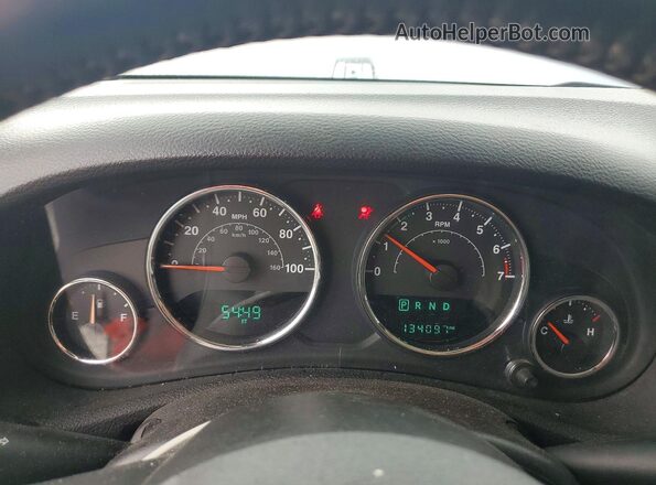 1C4HJWDG8HL601838 2017 JEEP WRANGLER Серебряный Вид щитка приборов