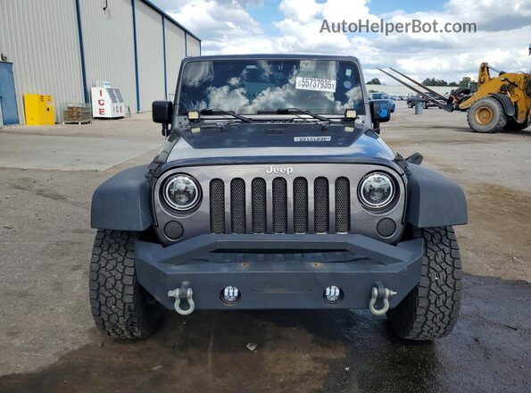 1C4HJWDG8JL930254 2018 JEEP WRANGLER Gray Front view