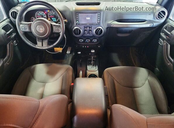 1C4HJWDGXJL837588 2018 JEEP WRANGLER Black Dashboard view