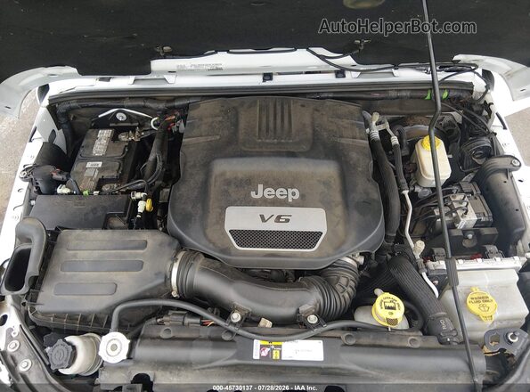 1C4HJWEG2GL251670 2016 JEEP WRANGLER UNLIMITED White Rear view