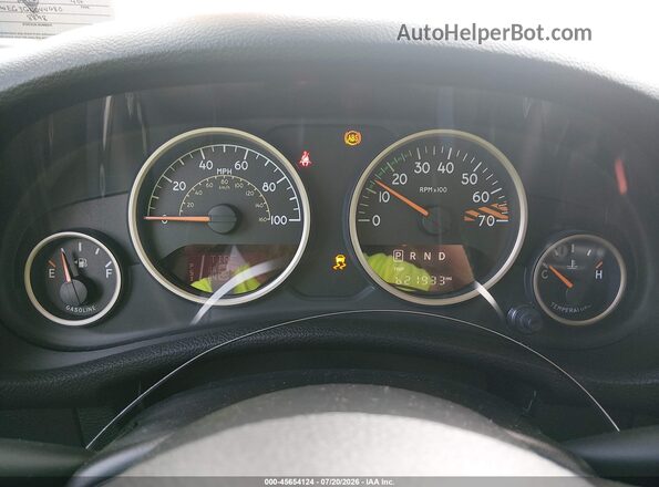 1C4HJWEG3GL244680 2016 JEEP WRANGLER UNLIMITED Silver Вид задніх сидінь