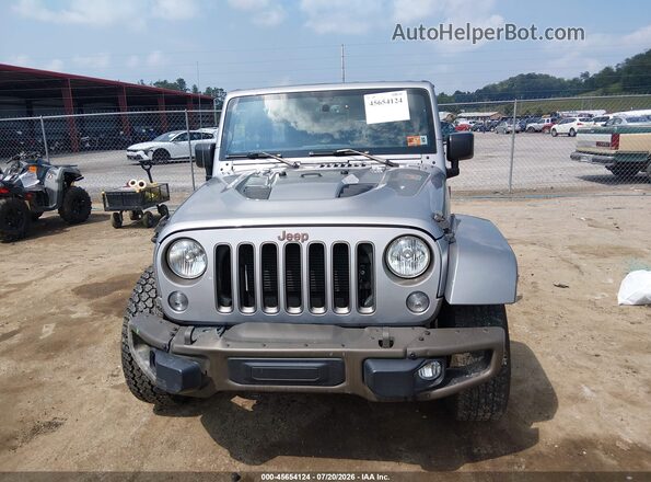 1C4HJWEG3GL244680 2016 JEEP WRANGLER UNLIMITED Silver Вид щитка приладів