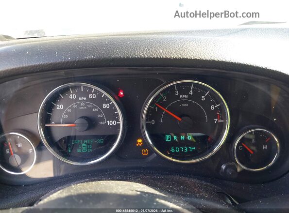 1C4HJWEG6GL294425 2016 JEEP WRANGLER UNLIMITED Серебряный Вид задних сидений
