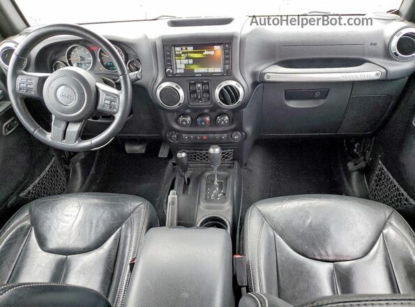 1C4HJWEG8GL199087 2016 JEEP WRANGLER Gray Dashboard view