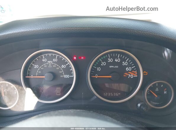 1C4HJWEG8GL319907 2016 JEEP WRANGLER UNLIMITED White Հետևի նստատեղերի տեսք