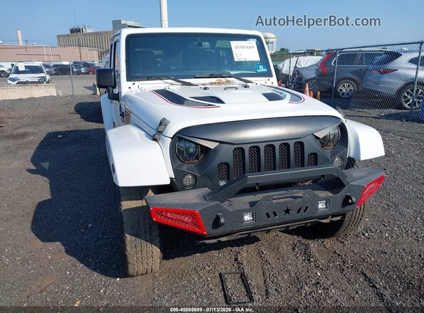 1C4HJWEG8GL319907 2016 JEEP WRANGLER UNLIMITED White Դիմացի տեսք
