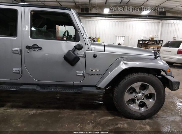 1C4HJWEGXJL825035 2018 JEEP WRANGLER Серый Вид спереди
