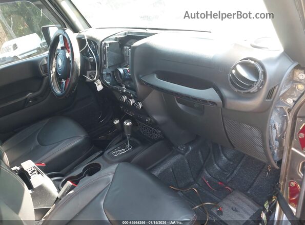 1C4HJWFG2GL273862 2016 JEEP WRANGLER UNLIMITED Gray Widok wnętrza z przodu
