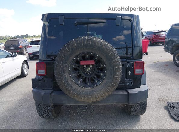 1C4HJWFG8JL915718 2018 JEEP WRANGLER Black 