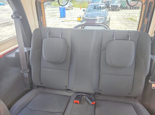 1C4HJXAG7NW235035 2022 JEEP WRANGLER Red უკანა სავარძლების ხედი