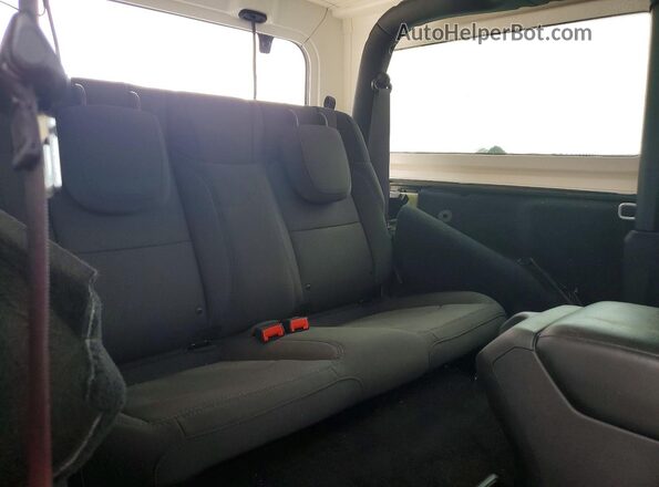 1C4HJXAGXPW681554 2023 JEEP WRANGLER Green Widok tylnych siedzeń