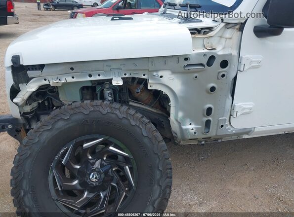 1C4HJXDG0JW105474 2018 JEEP WRANGLER UNLIMITED Белый Вид спереди