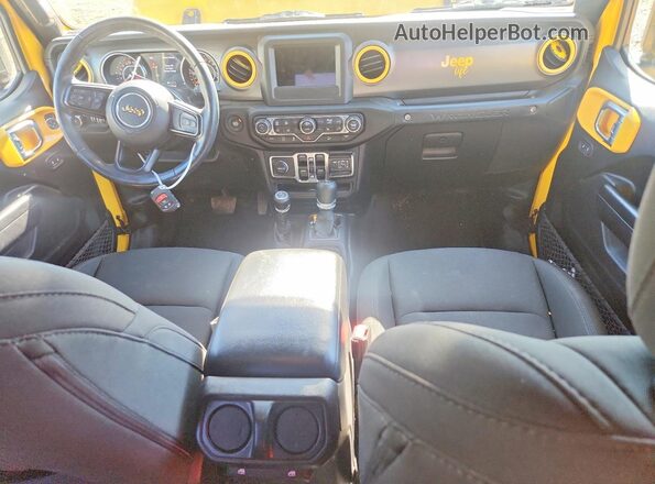 1C4HJXDG1MW624487 2021 JEEP WRANGLER Золотой Вид панели приборов