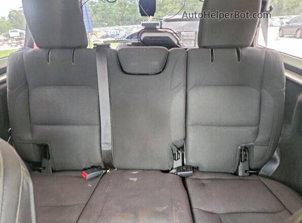 1C4HJXDG2KW650769 2019 JEEP WRANGLER Gray Rear seats view