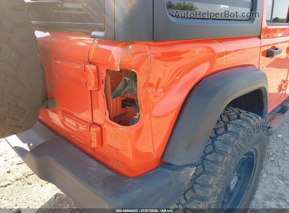 1C4HJXDG3JW220828 2018 JEEP WRANGLER UNLIMITED Orange 
