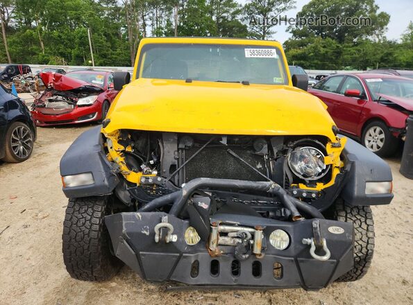 1C4HJXDG8LW218155 2020 JEEP WRANGLER Yellow Front view