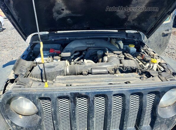 1C4HJXDG9JW329147 2018 JEEP WRANGLER Black Вид задньої частини салону