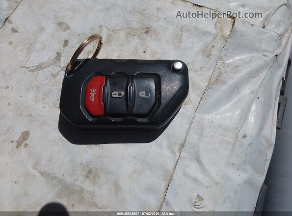 1C4HJXDN3LW127535 2020 JEEP WRANGLER UNLIMITED Белый Вид панели приборов