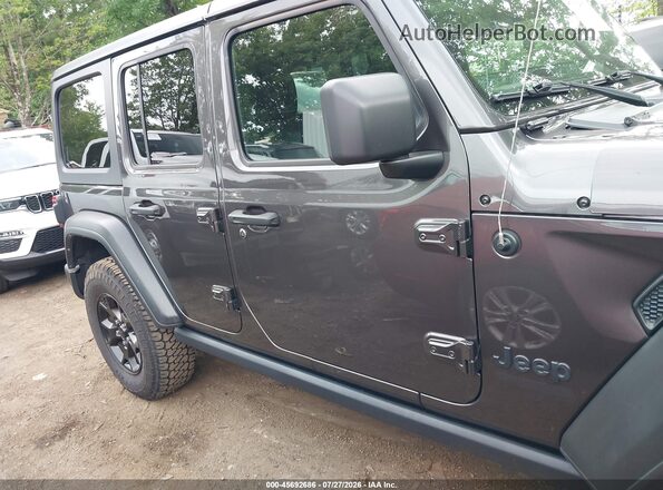 1C4HJXDN3MW521926 2021 JEEP WRANGLER UNLIMITED Gray Vista interior trasera