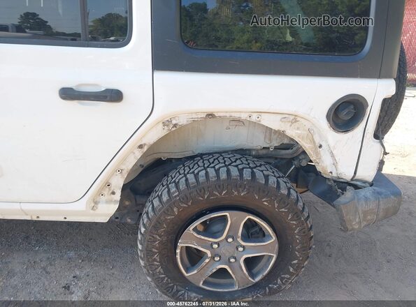 1C4HJXDN8JW199067 2018 JEEP WRANGLER UNLIMITED Белый Вид спереди