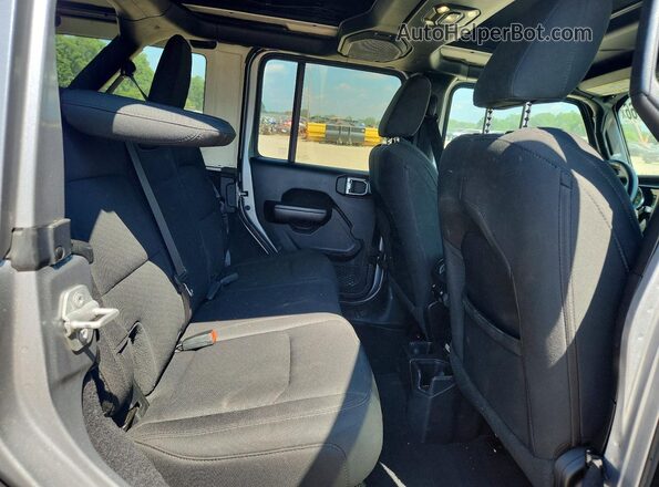 1C4HJXDN9LW313239 2020 JEEP WRANGLER Silver Вид задньої частини салону