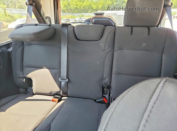 1C4HJXDN9LW313239 2020 JEEP WRANGLER Silver Вид задніх сидінь