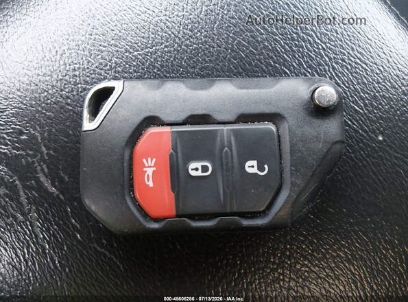 1C4HJXEG0LW172075 2020 JEEP WRANGLER UNLIMITED Turquoise Dashboard view