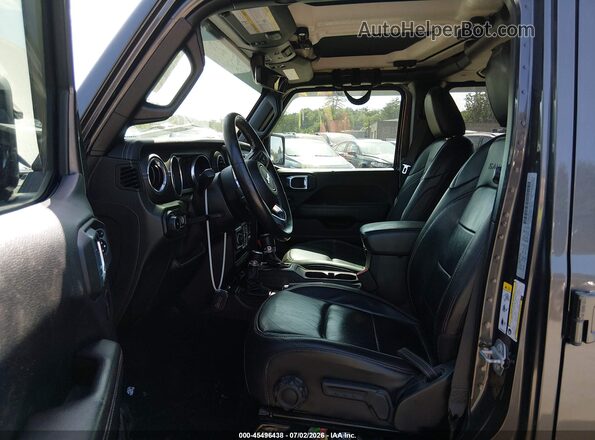 1C4HJXEG5JW127775 2018 JEEP WRANGLER UNLIMITED Gray Widok wnętrza z przodu