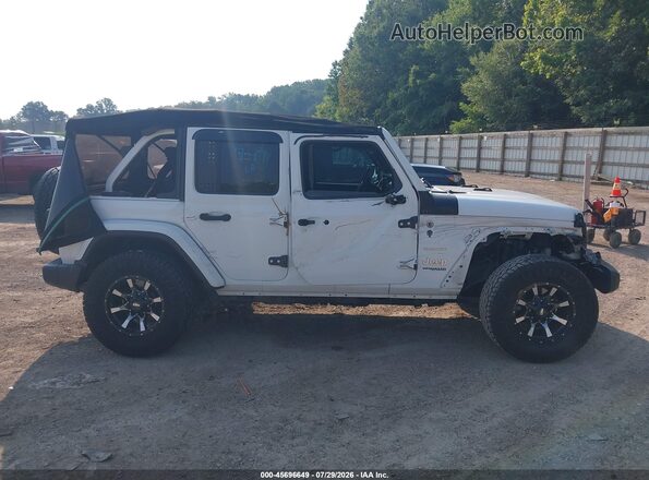 1C4HJXEN3KW576517 2019 JEEP WRANGLER UNLIMITED White Rear interior view