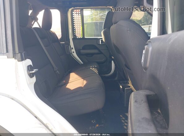 1C4HJXEN3KW576517 2019 JEEP WRANGLER UNLIMITED White VIN sticker view