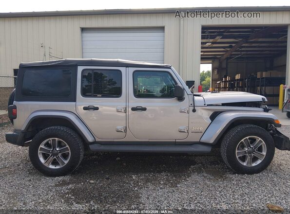 1C4HJXEN6LW175612 2020 JEEP WRANGLER UNLIMITED Silver Widok wnętrza z tyłu