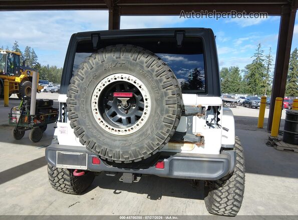 1C4HJXFG0JW308555 2018 JEEP WRANGLER UNLIMITED White 