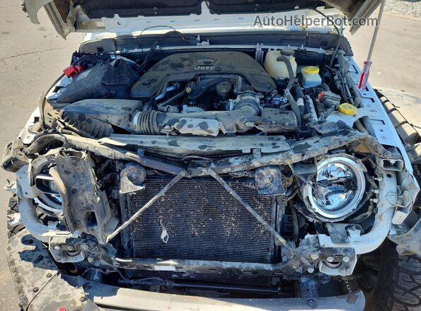1C4HJXFG2JW265675 2018 JEEP WRANGLER White Widok komory silnika