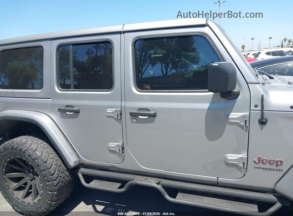 1C4HJXFG6KW661433 2019 JEEP WRANGLER UNLIMITED Gray Vista interior trasera