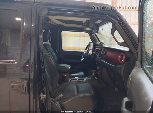 1C4HJXFN2JW141596 2018 JEEP WRANGLER UNLIMITED Black Front interior view