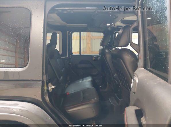 1C4HJXFN2JW141596 2018 JEEP WRANGLER UNLIMITED Black VIN sticker view