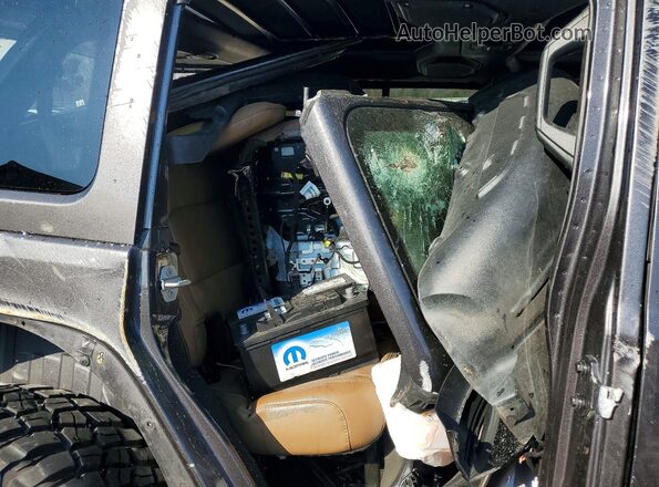 1C4HJXFN2LW135445 2020 JEEP WRANGLER Black უკანა სალონის ხედი