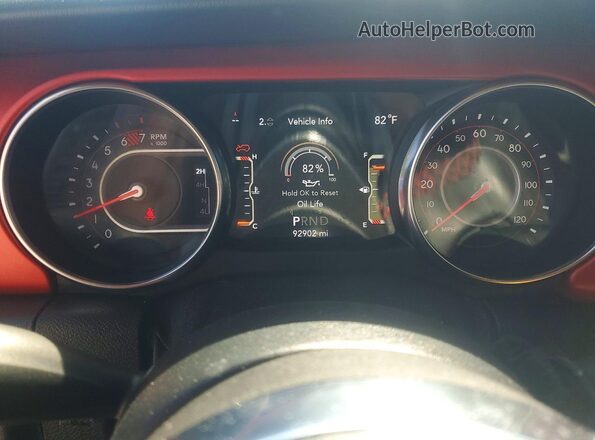 1C4HJXFN5KW653824 2019 JEEP WRANGLER Charcoal ხელსაწყოთა პანელის ხედი
