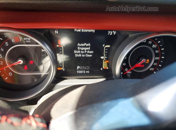 1C4HJXFNXJW199309 2018 JEEP WRANGLER White Widok zestawu wskaźników