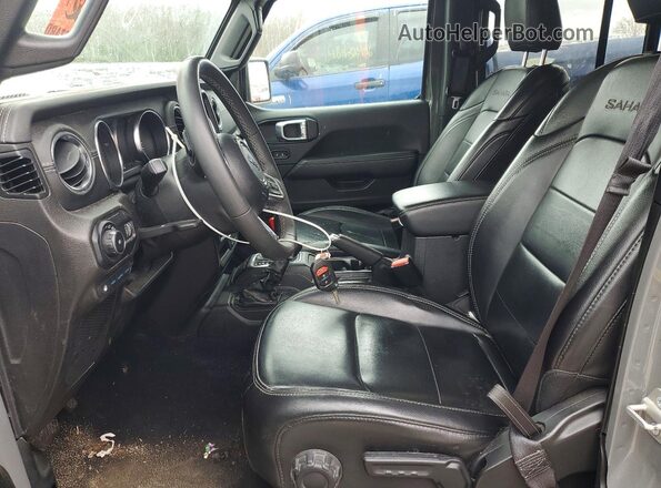 1C4JJXP62PW702980 2023 JEEP WRANGLER Серый Вид салона спереди