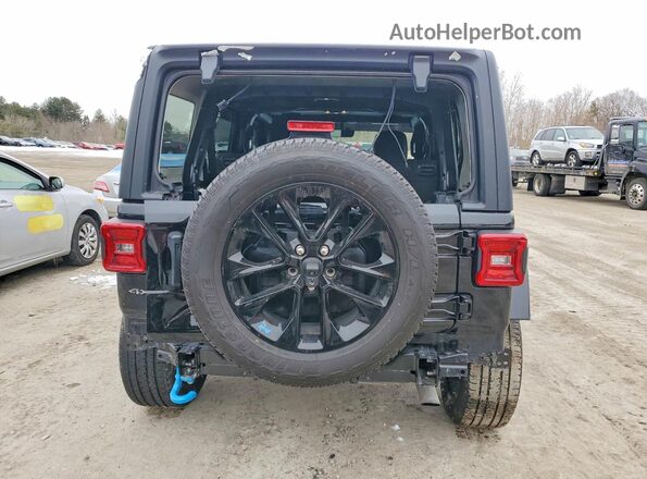 1C4JJXP64PW556534 2023 JEEP WRANGLER Black Rear view