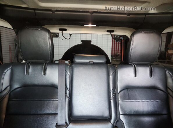 1C4JJXP65NW276733 2022 JEEP WRANGLER Black უკანა სავარძლების ხედი