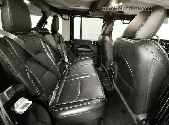 1C4JJXP65PW557062 2023 JEEP WRANGLER Черный Вид задней части салона