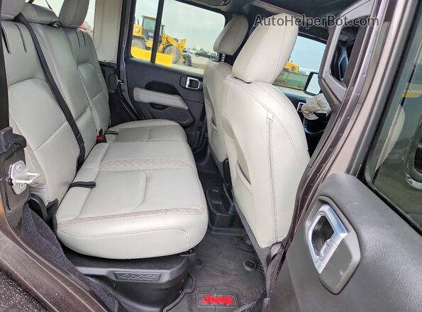 1C4JJXP68MW749913 2021 JEEP WRANGLER Charcoal Вид задньої частини салону