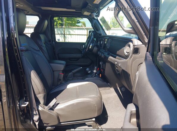 1C4JJXR69PW517497 2023 JEEP WRANGLER Black Вид салону спереду